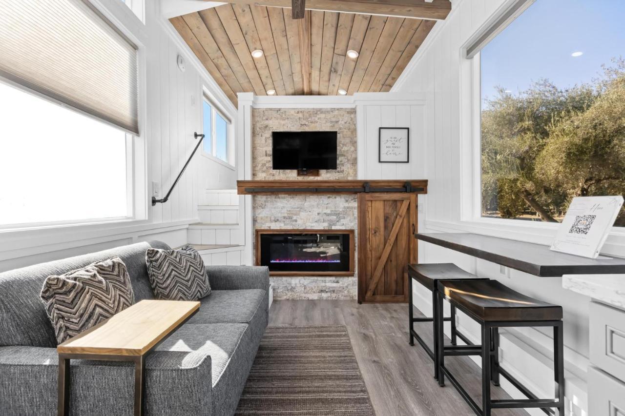 Tiny Home | Lewis Ranch 1 Lindsay Exteriör bild